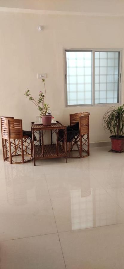 Love & Peace Apartment Jabalpur Exterior photo